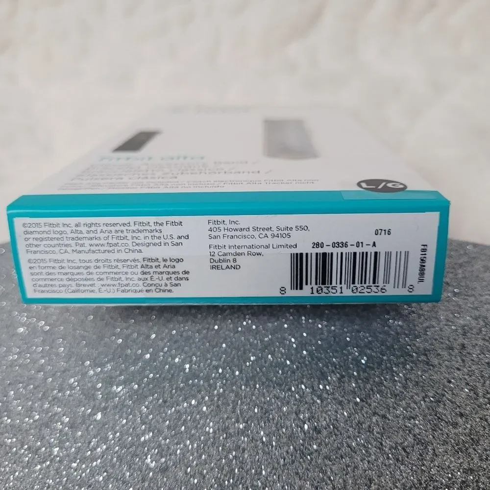 Fitbit Alta Classic Accessory Band Blue Unisex Large Authentic New in Box